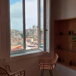 Downtown Clerigos Duplex With River View By Vacationy * Porto