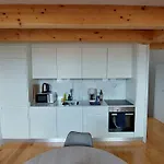 Downtown Clerigos Duplex With River View By Vacationy Porto