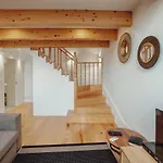 Downtown Clerigos Duplex With River View By Vacationy Apartman Porto