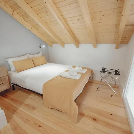 Apartment Downtown Clerigos Duplex With River View By Vacationy *