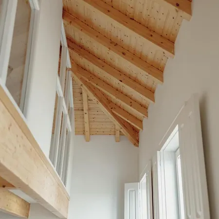 Downtown Clerigos Duplex With River View By Vacationy *